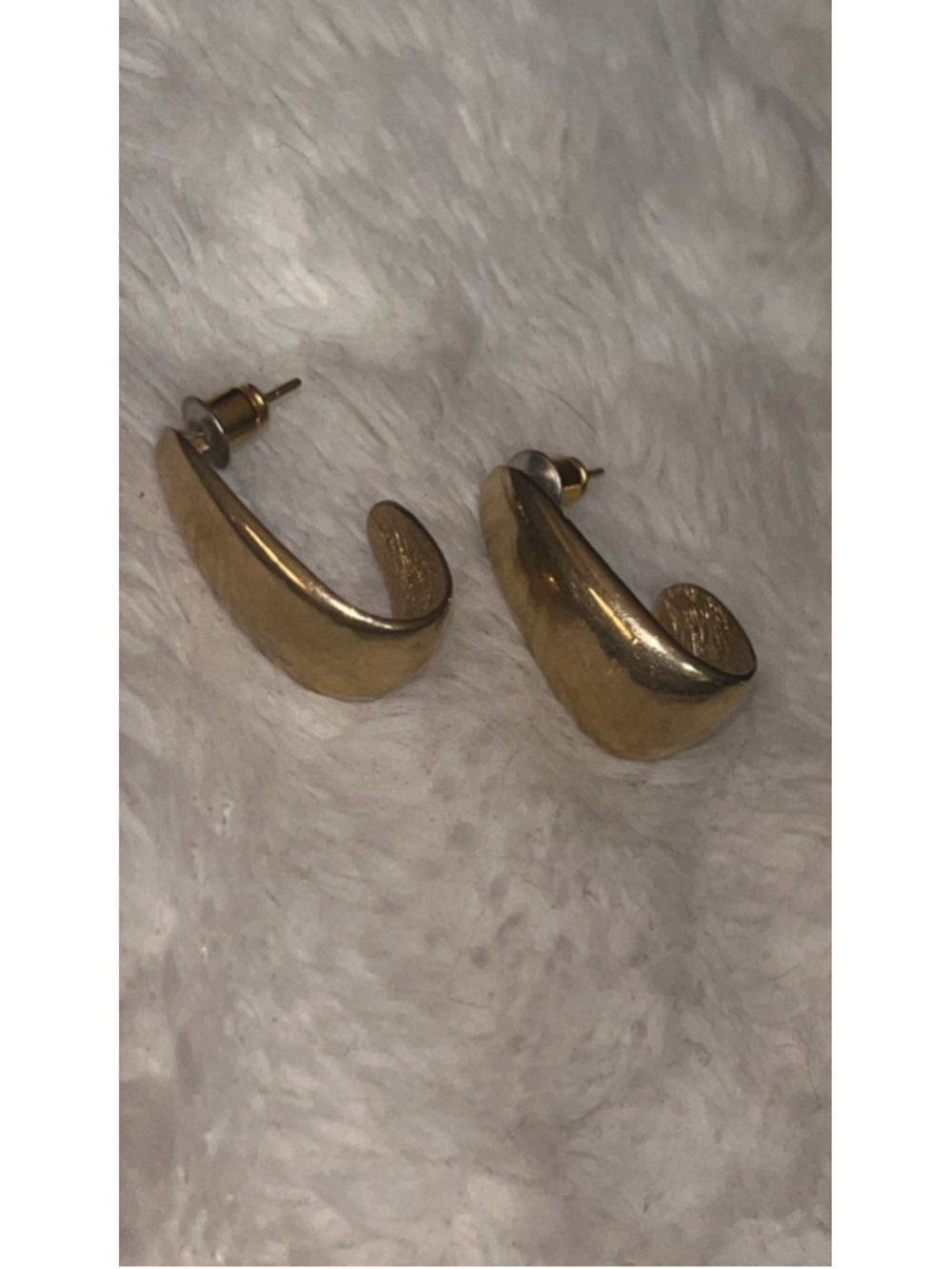 Women's Unbranded Gold Tone Hoop Earrings One Size